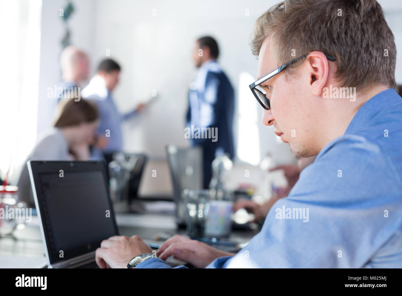 Entspannte IT Business Startup Unternehmen Team Meeting. Stockfoto