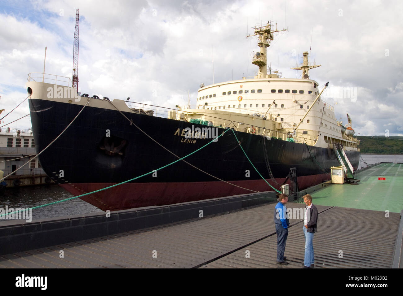 Murmansk, Russland - 26. Juni 2010: Eisbrecher "Lenin" Stockfoto