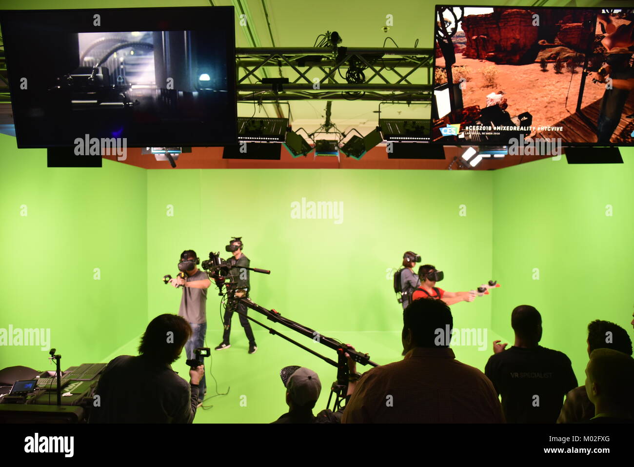 Mixed Reality Virtual Reality Demo In Green Screen Zimmer