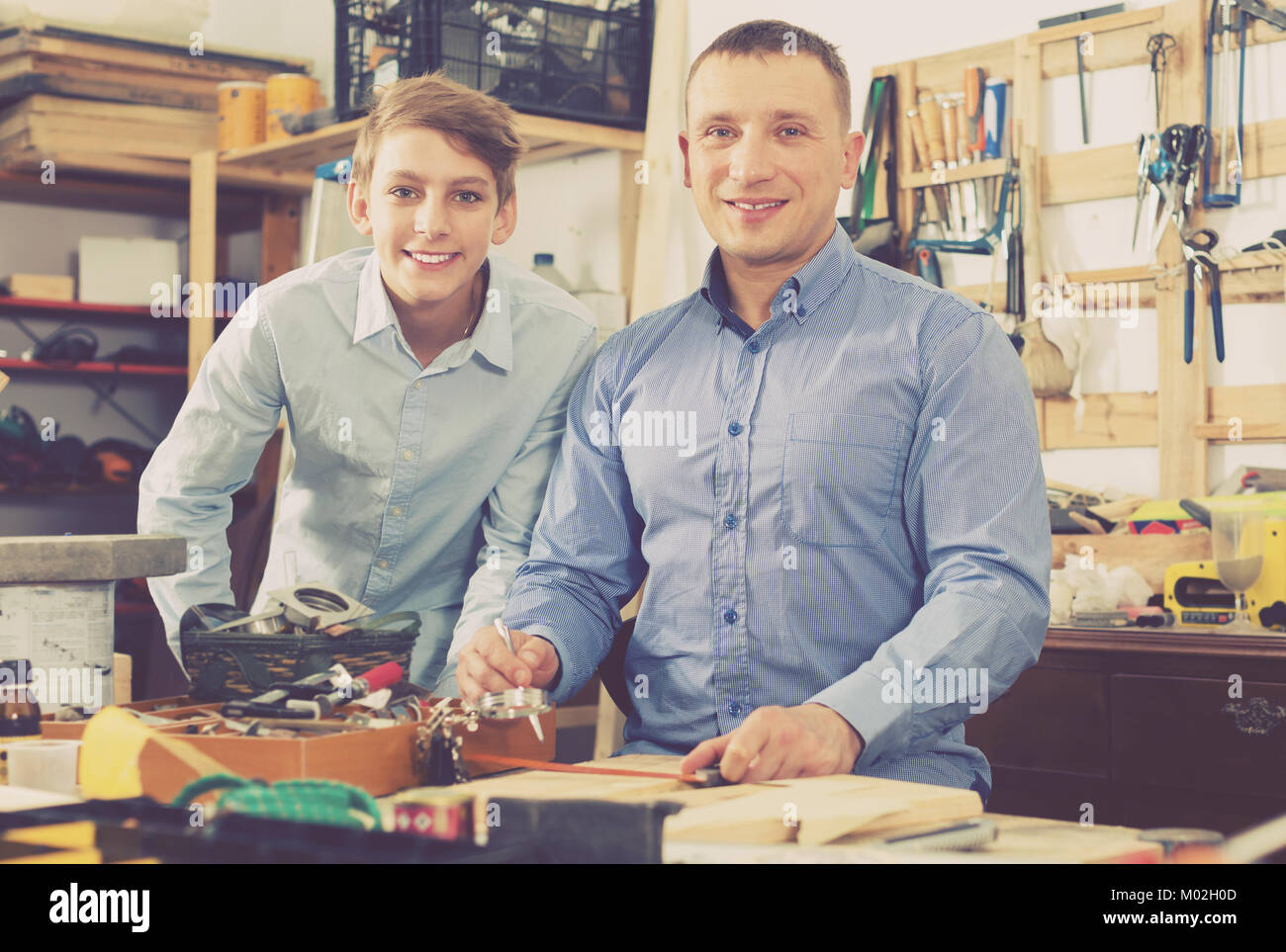 Powerbuilt Arbeitstisch Mit Werkzeughaltern & Dolly-Funktion – Höhenverstellbar, 642928ECE