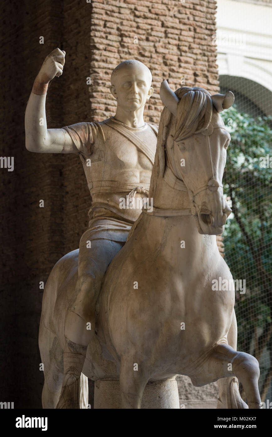 Neapel. Italien. Reiterstandbild von Marcus Nonius Balbus, von Herculaneum. Museo Archeologico Nazionale di Napoli. Nationalen Archäologischen Museum. Stockfoto