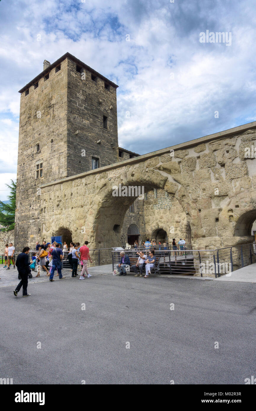 Italien, Aostatal, Aosta, Porta Pretoria Stockfoto