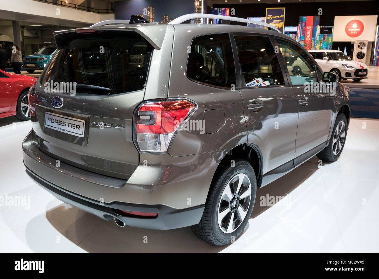 Brüssel - Jan 10, 2018: Subaru Forester Kompakt-SUV-Auto auf dem Automobil-Salon in Brüssel vorgestellt. Stockfoto