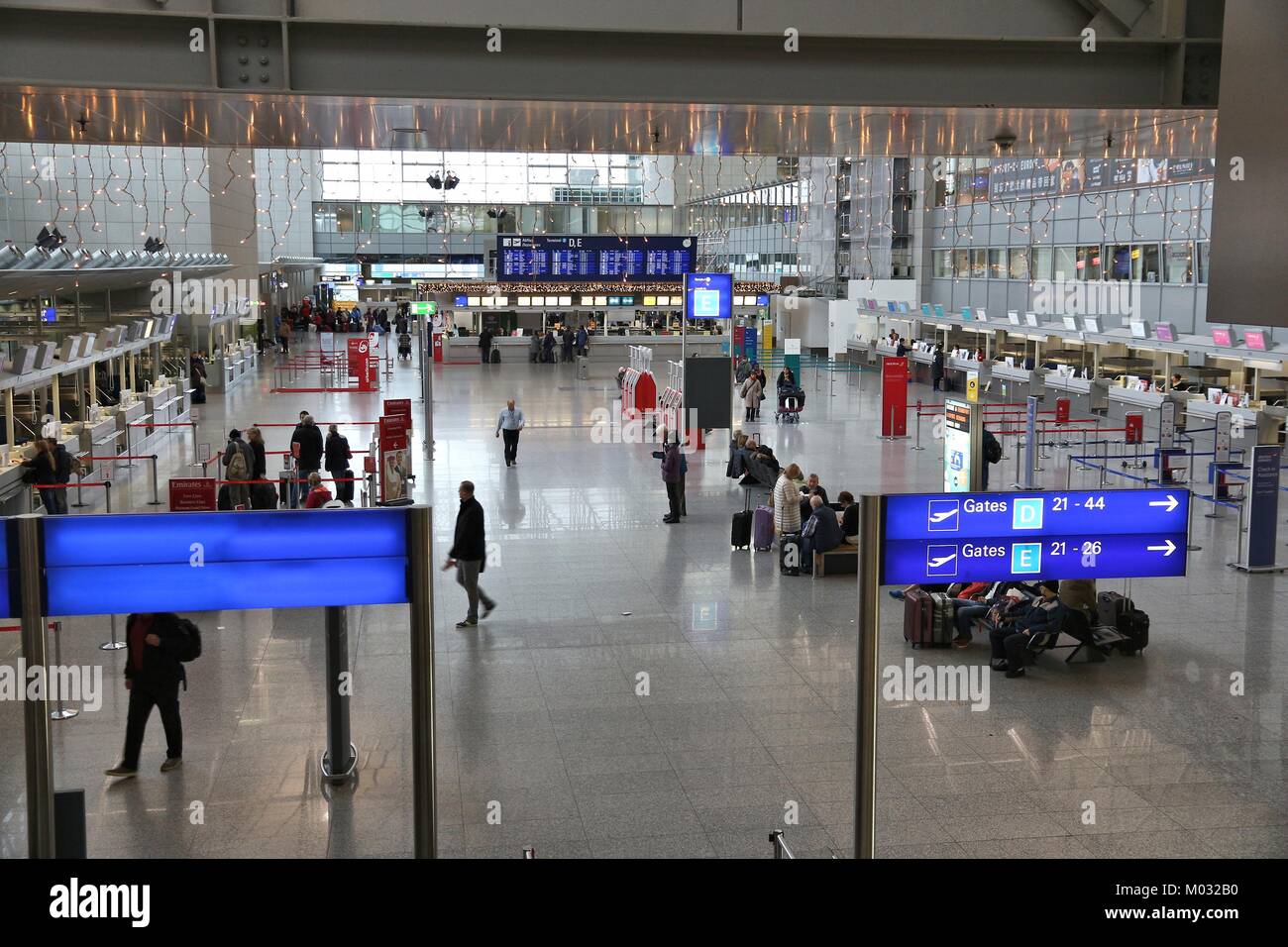Frankfurt Main Flughafen Terminal 2 www.alamy.de