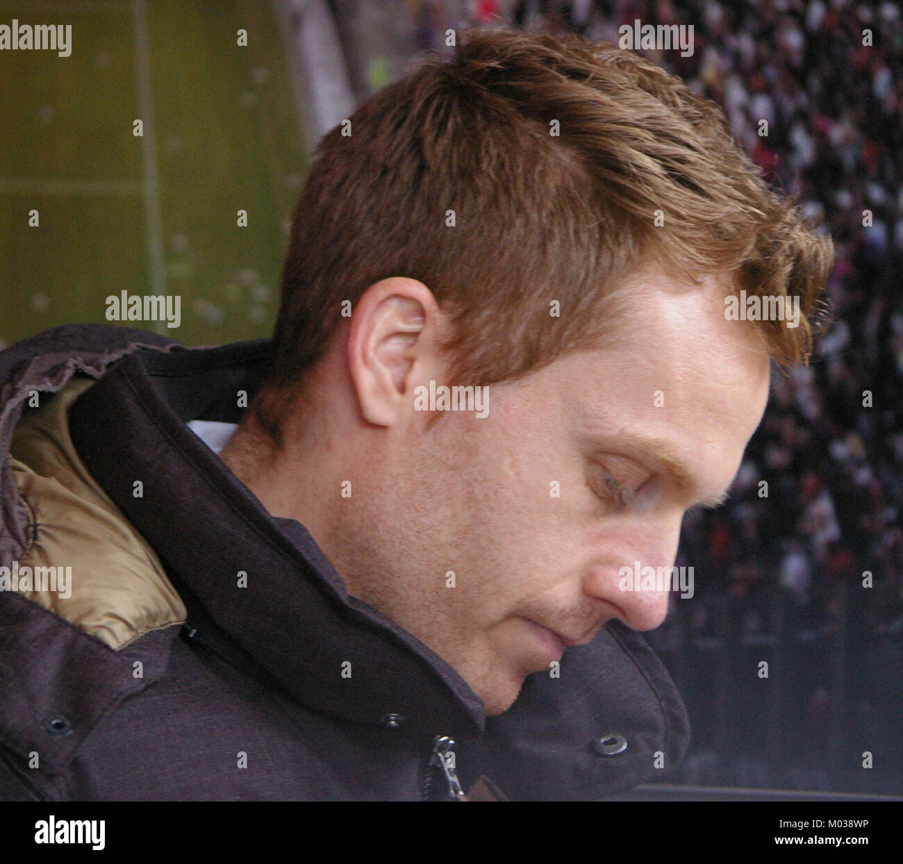 Dieser Titel bezieht sich auf ein Spiel zwischen dem FC Red Bull Salzburg und dem SC Wiener Neustadt in der Bundesliga, bei dem ein wichtiges Fußballspiel zwischen zwei prominenten österreichischen Vereinen stattfindet. Stockfoto