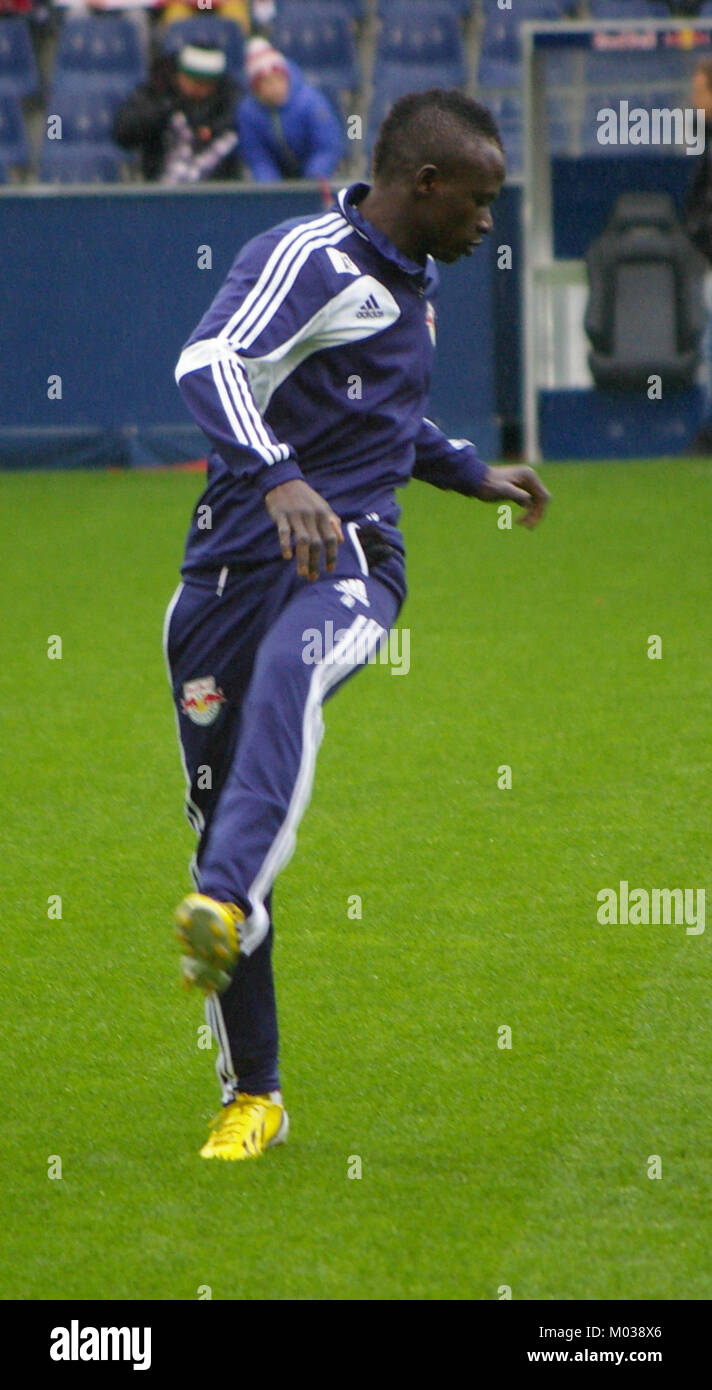 Dieses Bild zeigt ein Spiel in der Bundesliga zwischen dem FC Red Bull Salzburg und dem SC Wiener Neustadt. Das Spiel ist Teil der Top-Fußballliga von Austriaâ und zeigt wettbewerbsfähige Fußballspiele. Stockfoto