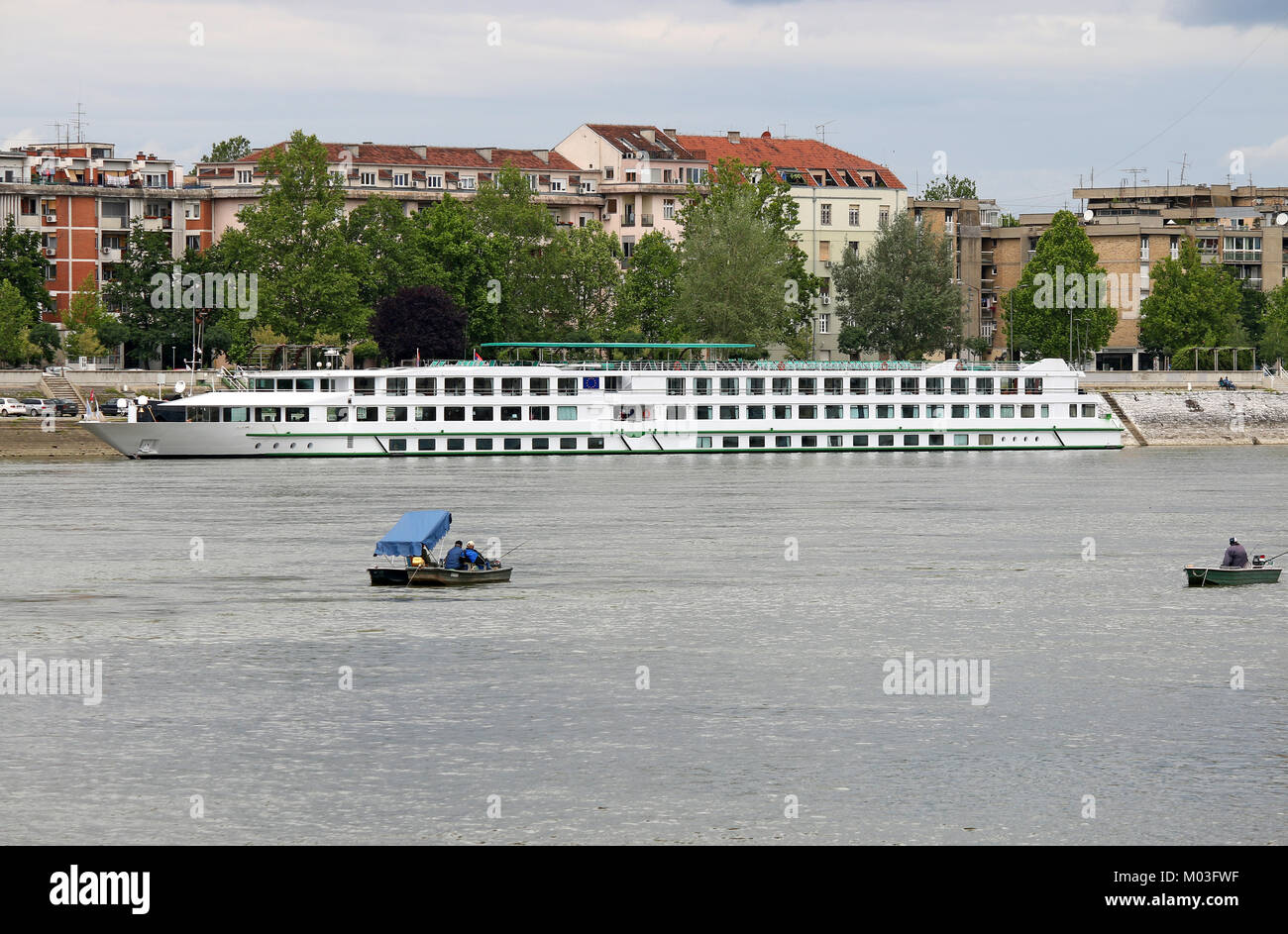 Cruiser Schiff auf Donau Novi Sad Serbien Stockfoto