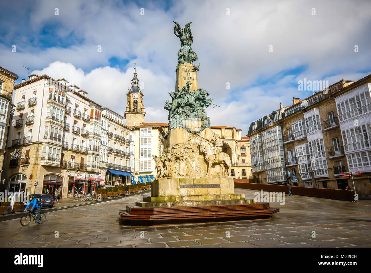 Vitoria, Spanien - Januar 12, 2018: Virgen Blanca Square in Vitoria. Vitoria-Gasteiz ist die Hauptstadt der Autonomen Gemeinschaft Baskenland ein Stockfoto