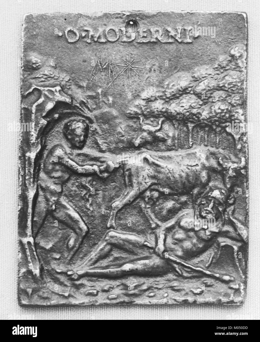 Die im Metropolitan Museum of Art (MET 46723) untergebrachte Skulptur „Cacus stiehlt die Ochsen des Herkules“ zeigt die mythologische Geschichte der Konfrontation Herkules mit dem feuerndem Monster Cacus. Dieses Stück repräsentiert klassische Mythologie und künstlerische Handwerkskunst. Stockfoto