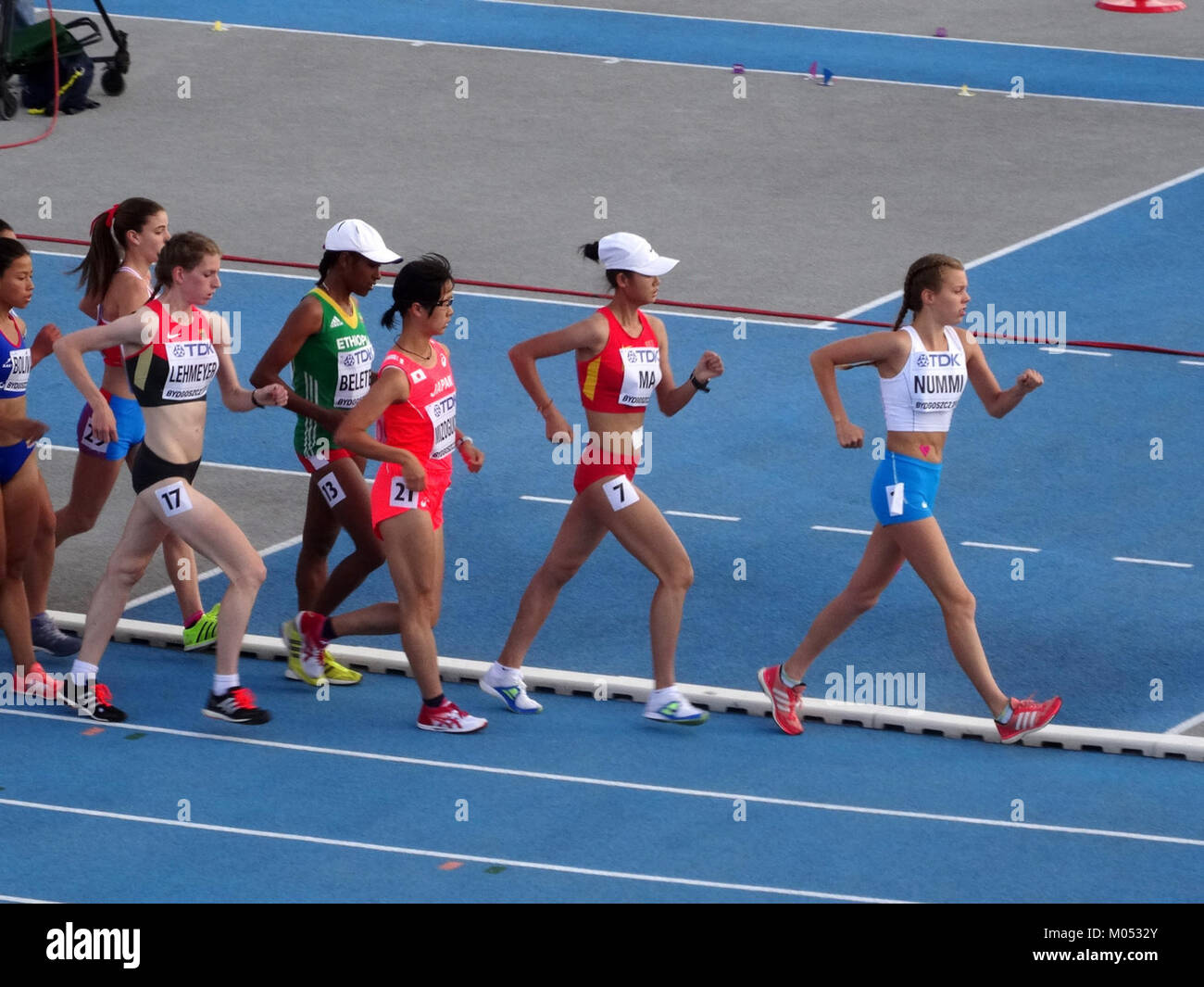 Bei der IAAF U20-Weltmeisterschaft 2016 in Bydgoszcz, Polen, wurde der 10.000-m-Walk der Frauen gezeigt, ein Wettkampf im Bereich Leichtathletik. Diese Veranstaltung fand am 19. Juli 2016 statt. Stockfoto