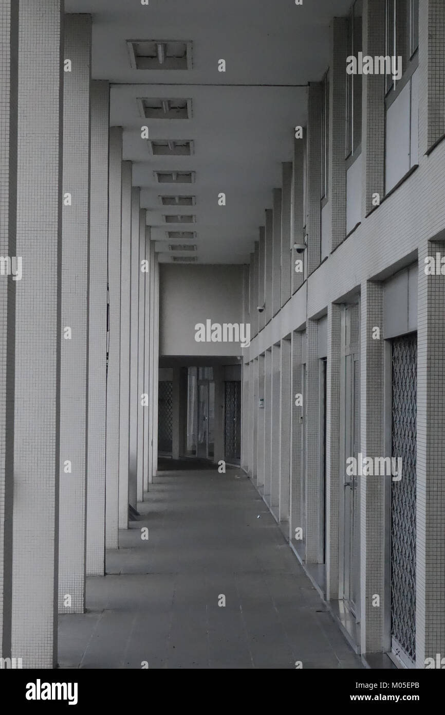 Brumonu 50 ist ein Produkt oder eine Veranstaltung, die mit einem bestimmten Meilenstein oder einer bestimmten Leistung verbunden ist und möglicherweise ein 50-jähriges Jubiläum oder eine bedeutende Leistung in einem bestimmten Bereich feiern kann. Der Begriff „Brumonu 50“ weist auf einen wichtigen Marker im Kontext seiner Branche, seines Berufs oder seiner Kultur hin, der häufig Fortschritte oder Erfolge hervorhebt. Stockfoto