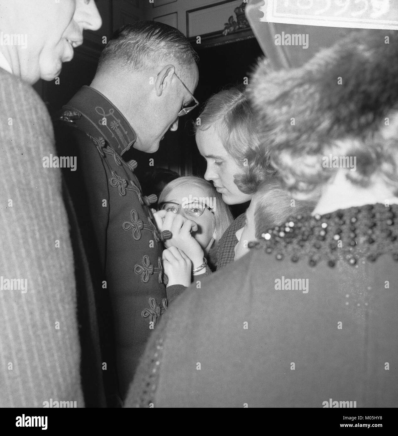 Der britische Botschafter ehrt niederländische Staatsangehörige für ihre Beiträge während der British Week und würdigt ihre Bemühungen zur Förderung internationaler Beziehungen. Stockfoto