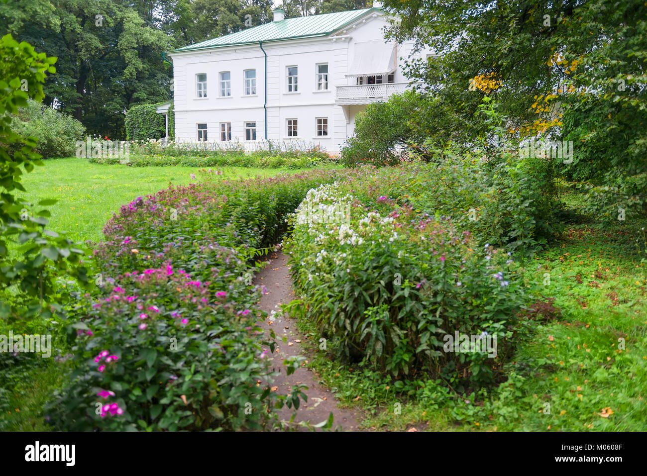 Haus von Leo Tolstoi in das Anwesen des Grafen Leo Tolstoi in Jasnaja Poljana im September 2017. Stockfoto