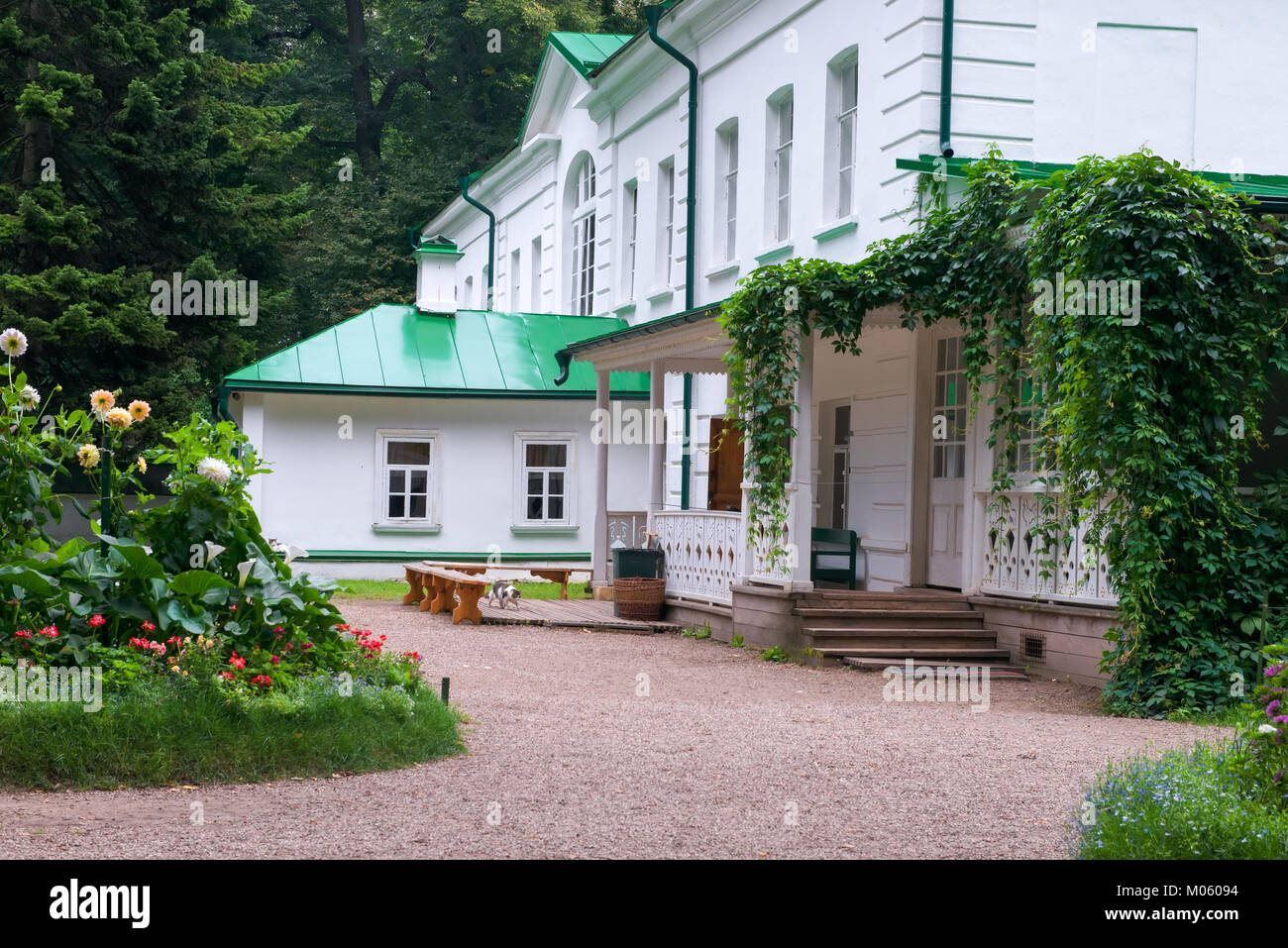 Haus von Leo Tolstoi in das Anwesen des Grafen Leo Tolstoi in Jasnaja Poljana im September 2017. Stockfoto