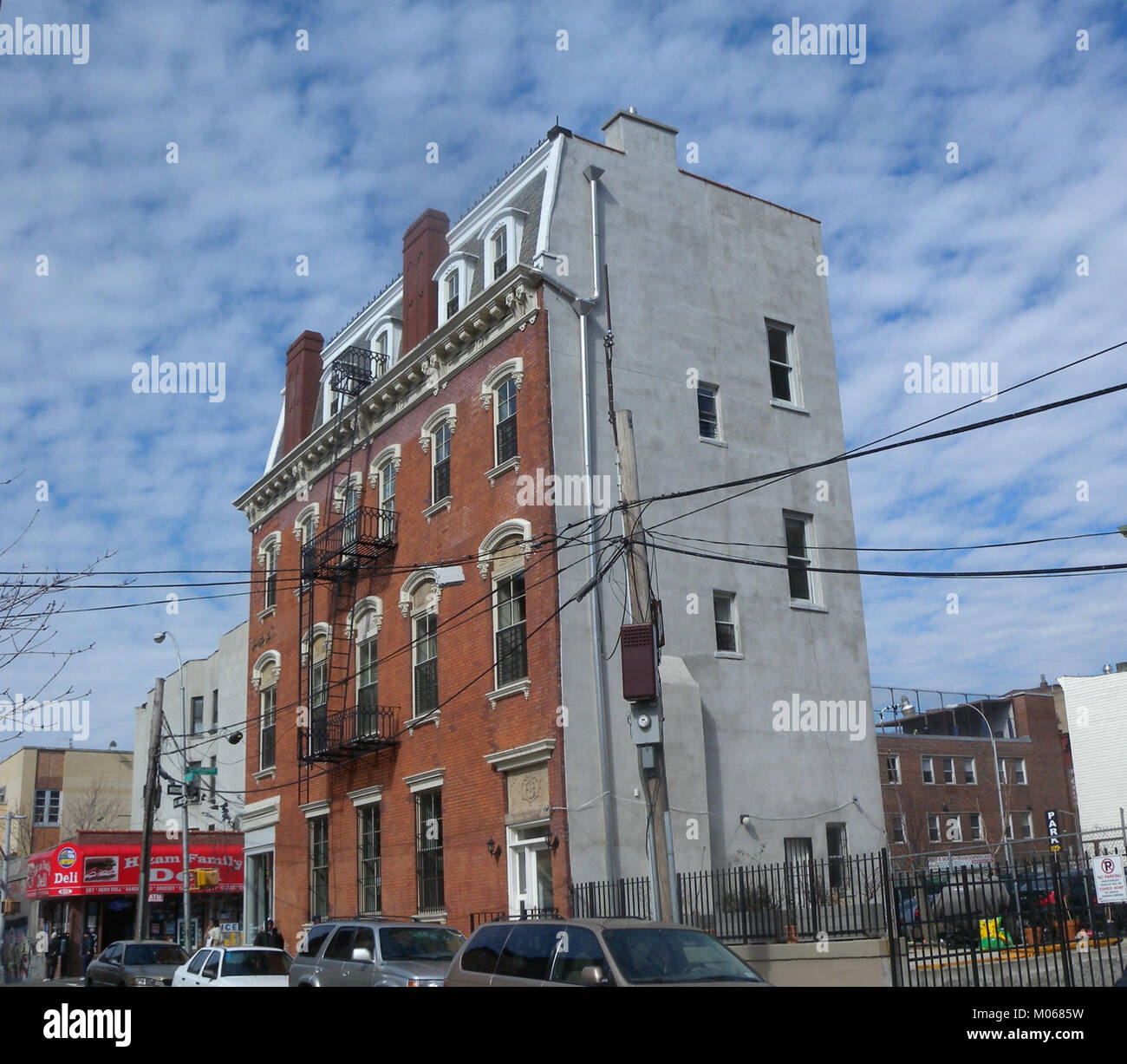 Das Bronx Documentation Center an der 151st Street und Courtlandt Avenue in New York bietet Ressourcen für historische und kulturelle Forschung und unterstützt die Erhaltung des lokalen Erbes und der Stadtgeschichte. Stockfoto