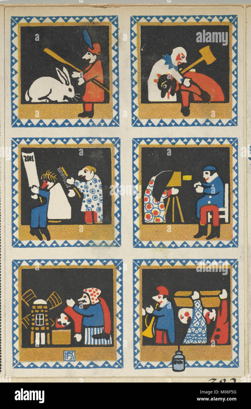 Eine Szene aus dem Kasperltheater, einem traditionellen deutschen Marionettentheater, das satirische und komödiantische Darbietungen als Teil des kulturellen Erbes zeigt. Stockfoto