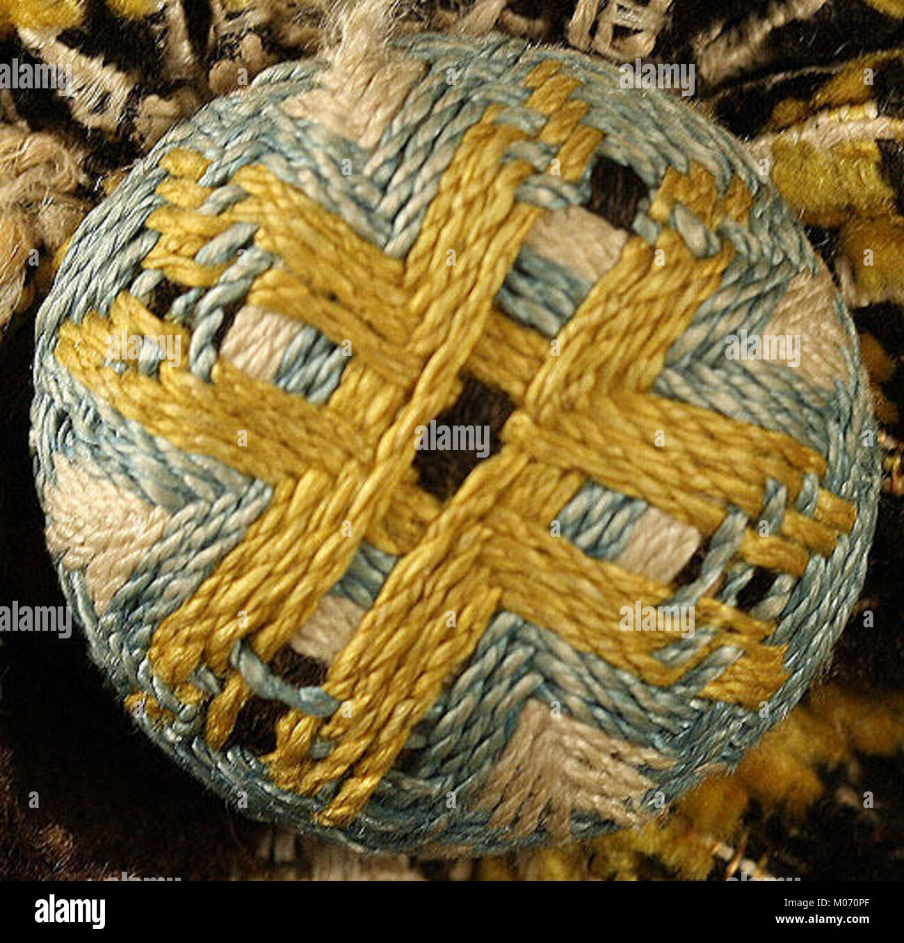 Diese MET 26.56.7 d Lackierung ist eine historische Uniform, die zum offiziellen Dienst getragen wird und Mode und zeremonielle Insignien dieser Zeit illustriert. Stockfoto