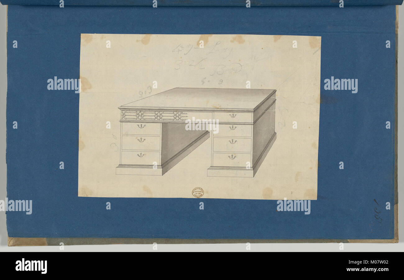 Ein Bibliothekstisch, der auf Chippendale-Zeichnungen basiert, zeigt komplexe Handwerkskunst, elegantes Design, edle Holzarbeiten und Möbel im Stil des 18. Jahrhunderts. Stockfoto