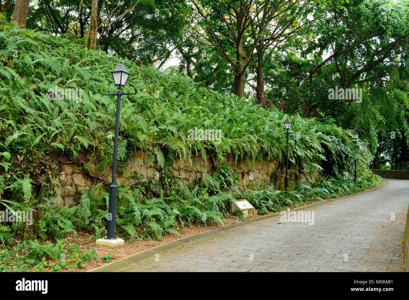 Überreste von fort Wände am Fort Canning in Singapur. Stockfoto