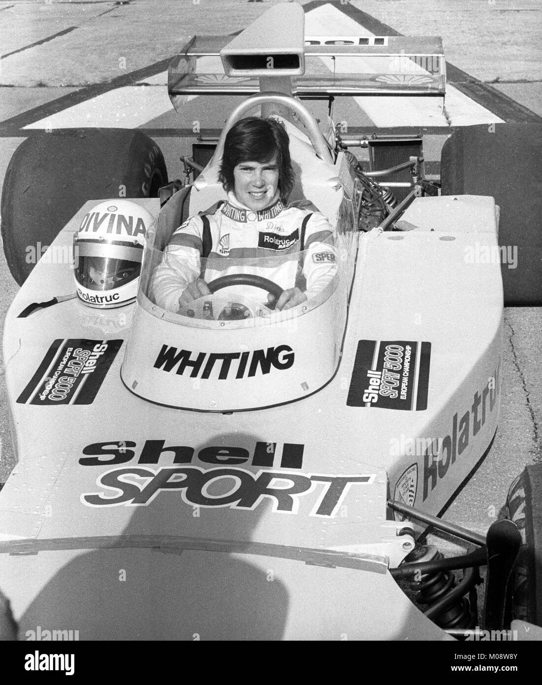 Weibliche Rennfahrer Divina Galica an RAF Fairford, bevor Sie auf dem