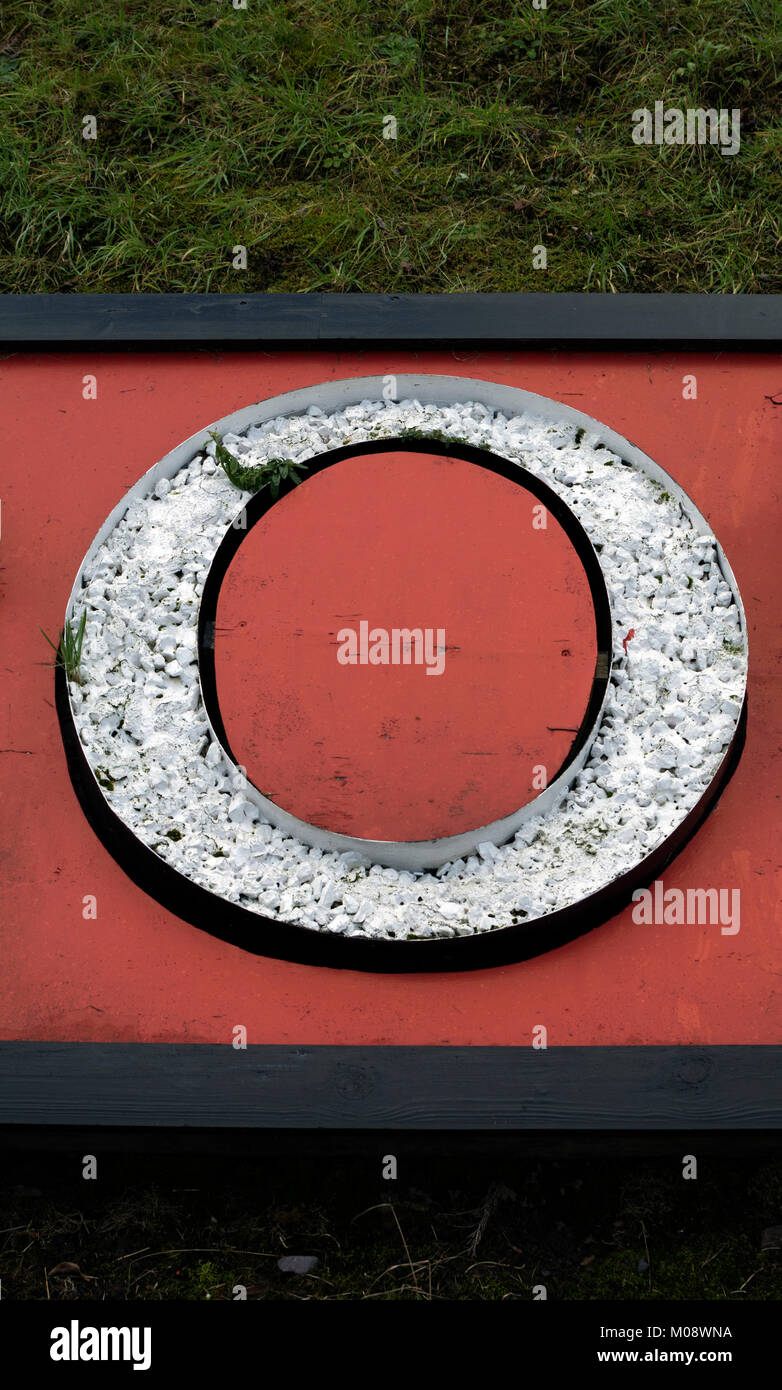 Buchstabe O auf Willkommen in Coventry in Coventry Bahnhof, West Midlands, England, Großbritannien Stockfoto