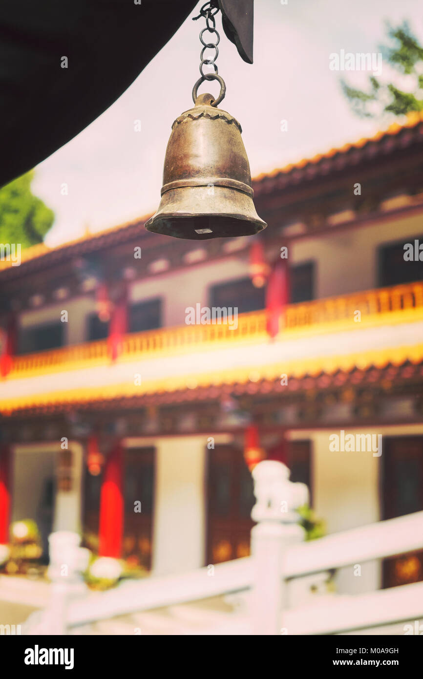 Farbe getonte Bild eines Tempels Bell, selektiver Fokus, China. Stockfoto