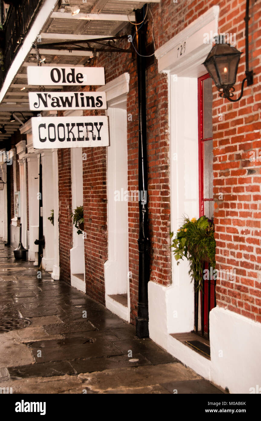 Alte N'awlins Kochen äußeres Zeichen Stockfoto