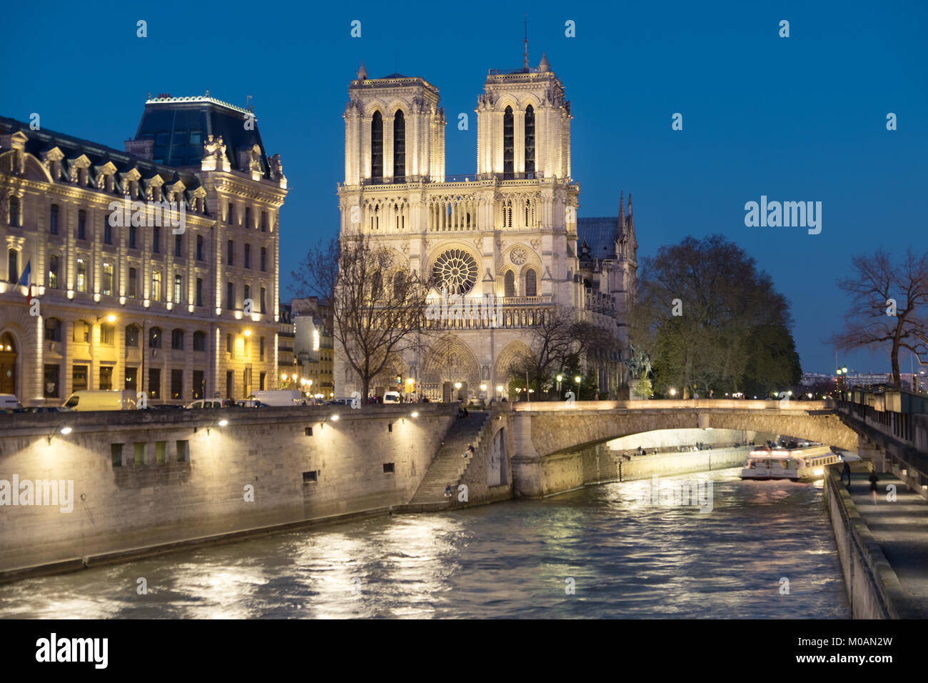Notre Dame Basilika Kathedrale Stockfotos und bilder Kaufen Alamy