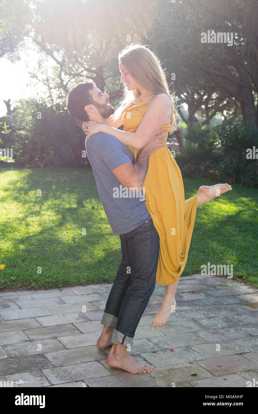 Junges Paar auf einen romantischen Urlaub in Frankreich. Stockfoto