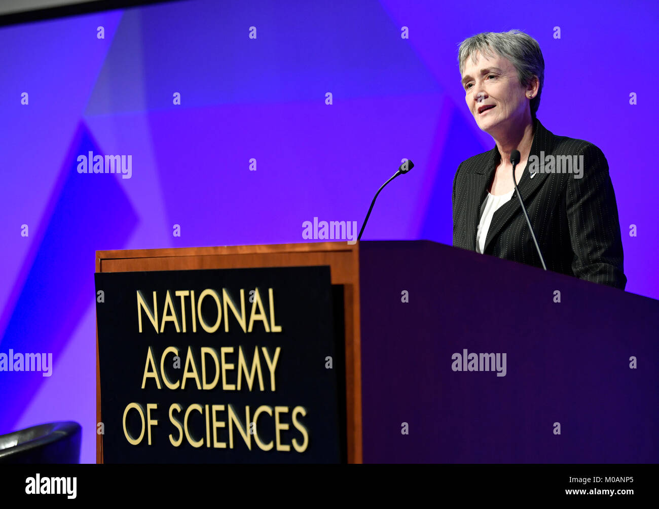 Sekretär der Air Force Heather Wilson spricht mit dem Publikum an der Nationalen Akademie der Wissenschaften, Washington, D.C., 18.01.2018. Stockfoto