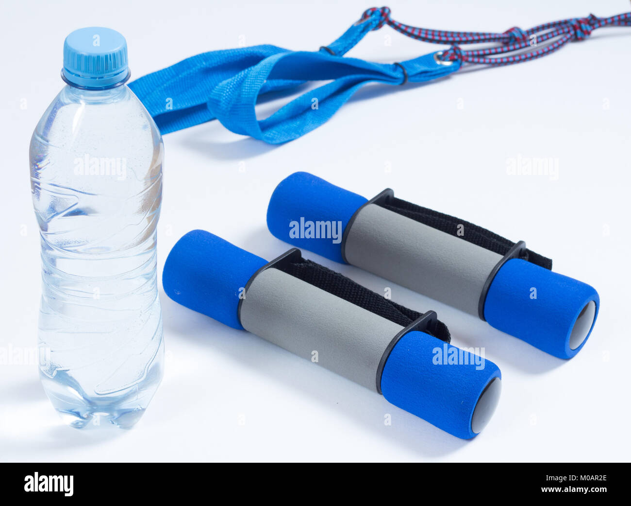 Wasserflasche und Übung Ausrüstung Stockfoto