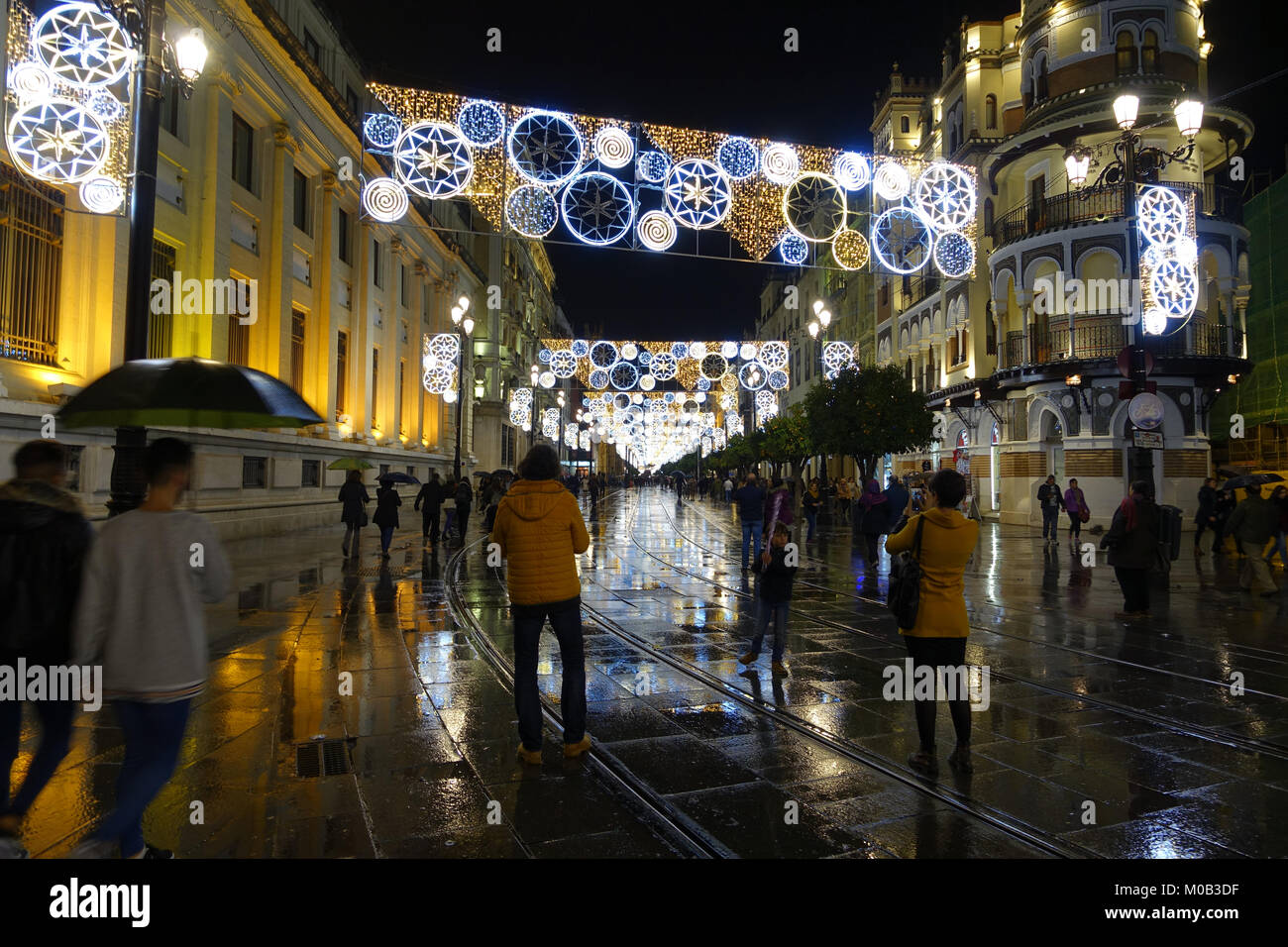 Weihnachtsbeleuchtung in Sevilla, Spanien Stockfoto