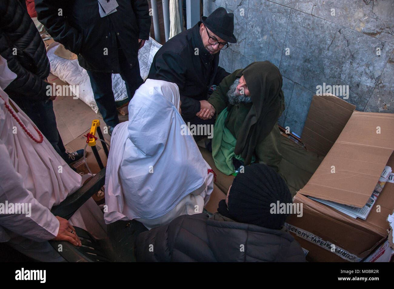 Biagio Conte, einen laienmissionar, während des Hungerstreiks für Obdachlose und Arme Menschen. Stockfoto