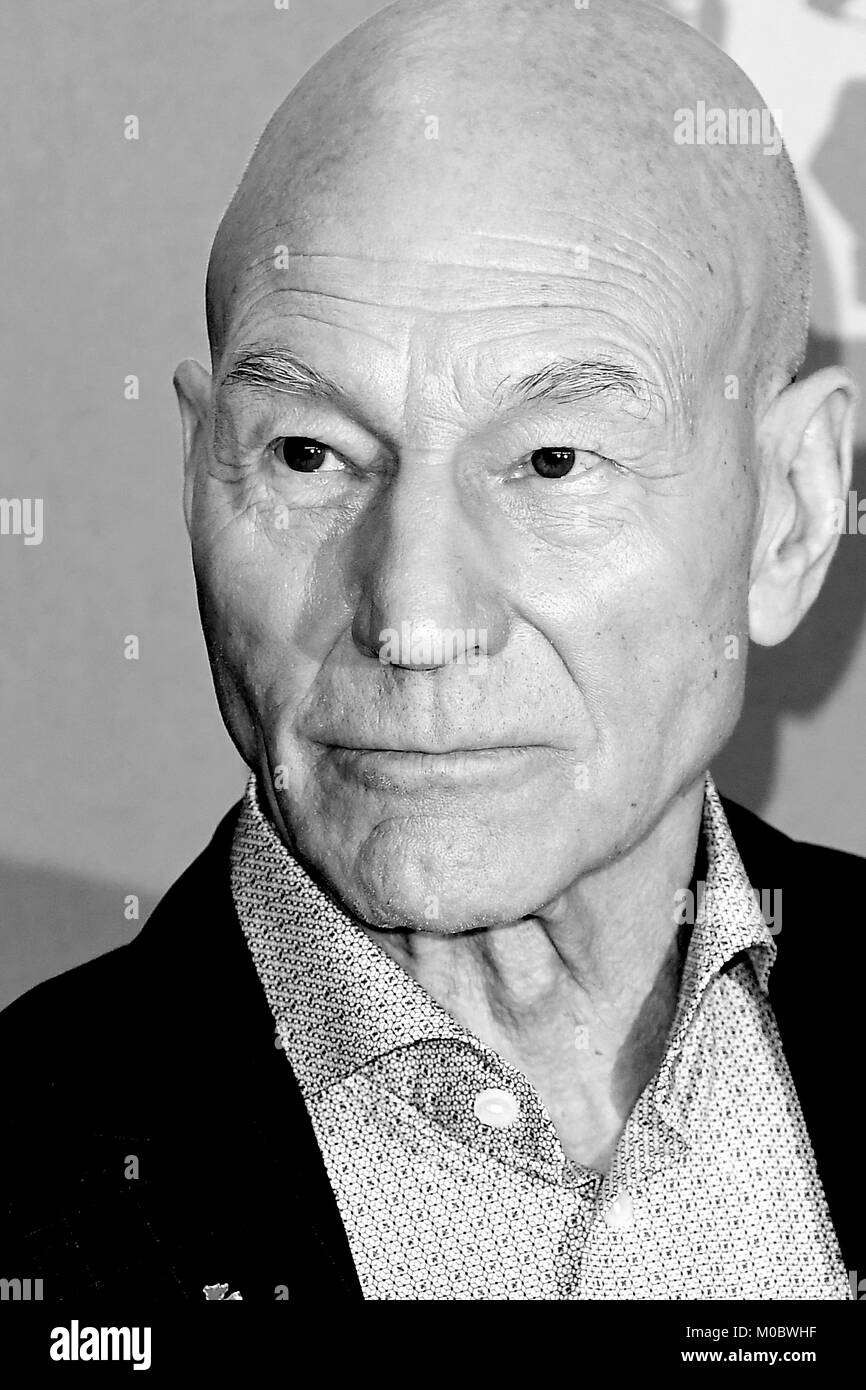 Logan Celebrity Stockfotos Und Bilder Kaufen Alamy