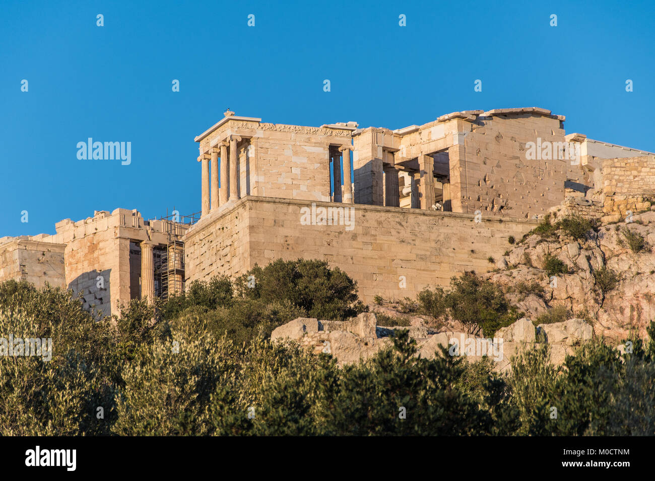 Der Tempel von Nike auf der Akropolis in Athen Griechenland Stockfoto