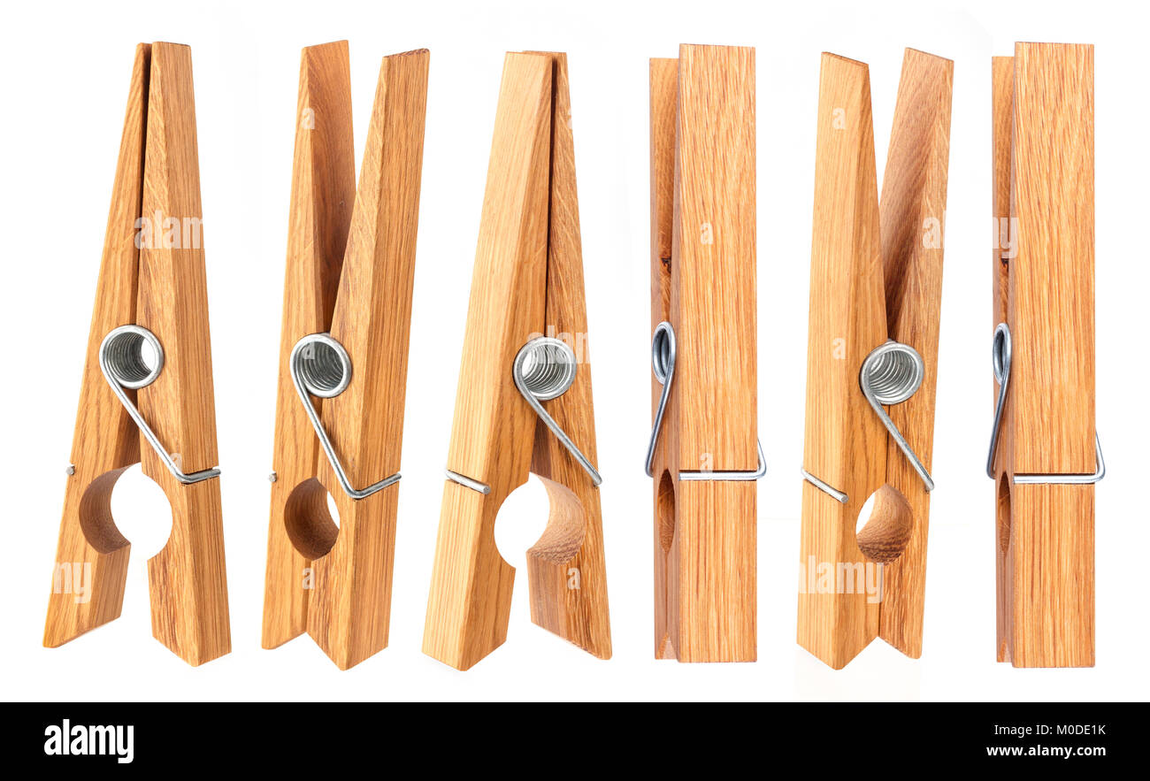 Satz von Wäscheklammern auf weißem Hintergrund Stockfoto