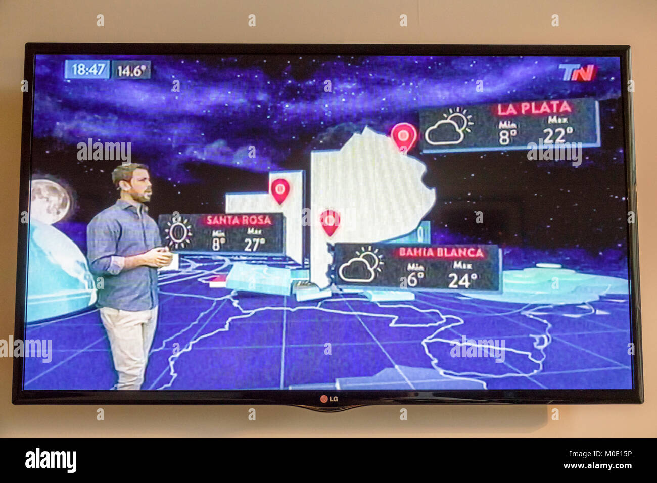 Argentinien Buenos Aires Tv Bildschirm Monitor Wetterbericht Wetterbericht Karte Temperatur Hispanic Hispanics Latino Latinos Ethnische Eth Stockfotografie Alamy