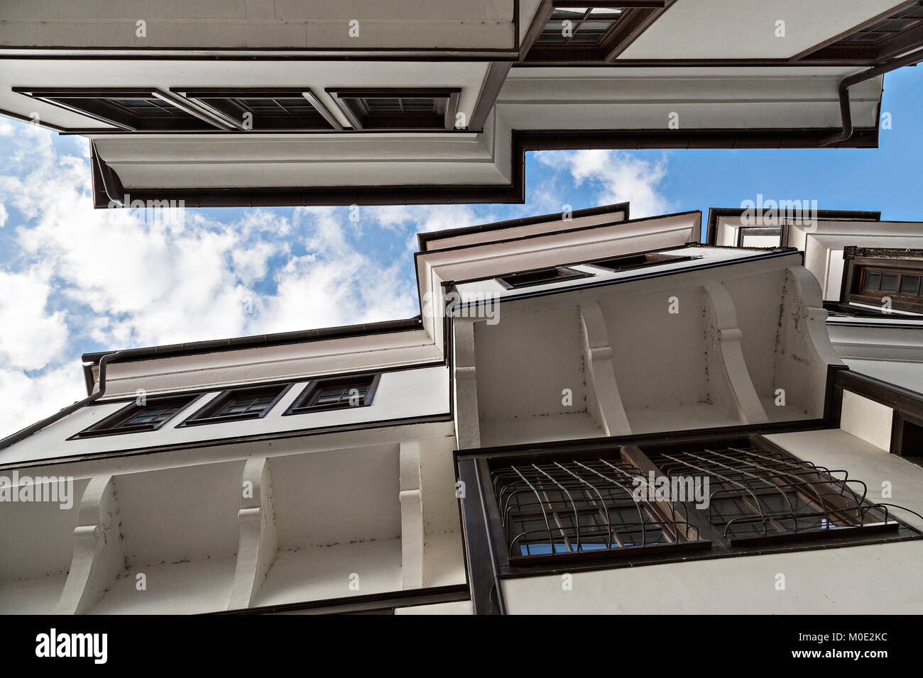 Häuser in der Altstadt von Ohrid in Mazedonien. Stockfoto