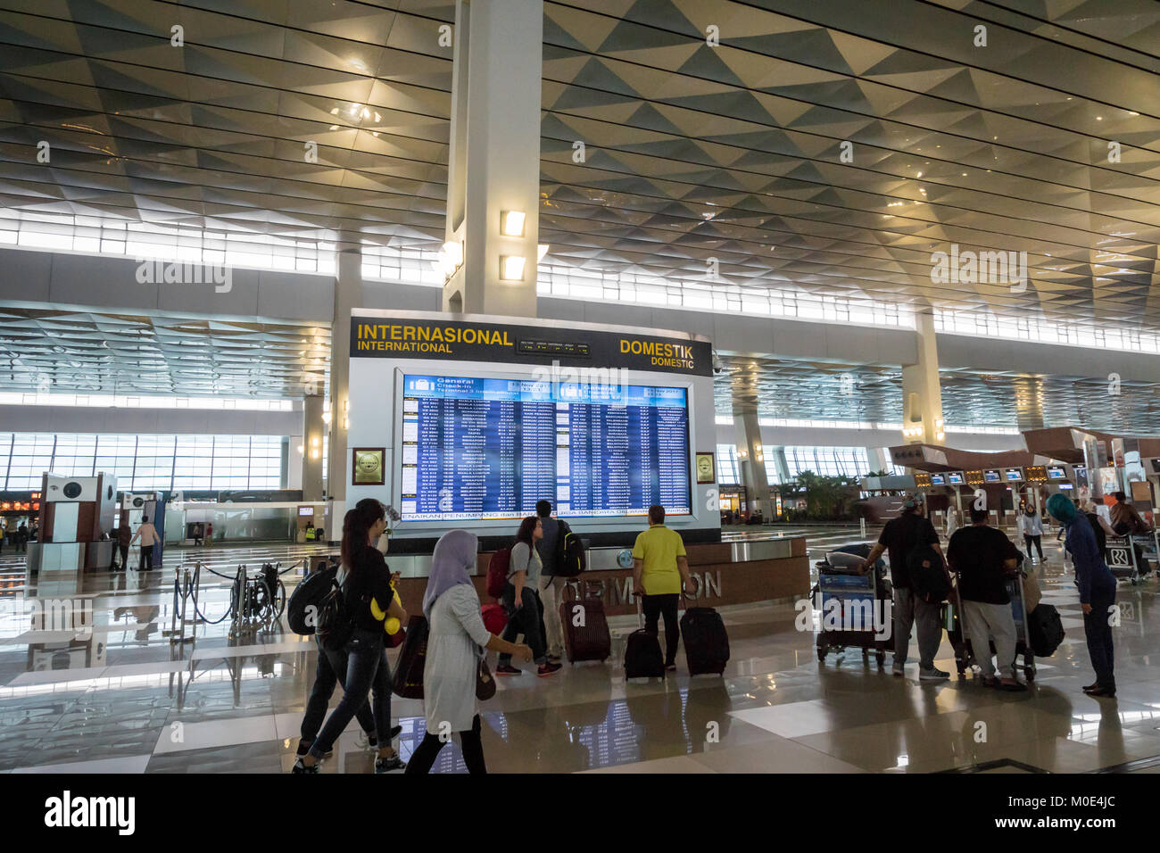 Jakarta, Indonesien: November 2017: Jakarta (soekarno-hatta) International Airport Terminal 3. Jakarta Flughafen ist der größte Flughafen in Java Stockfoto