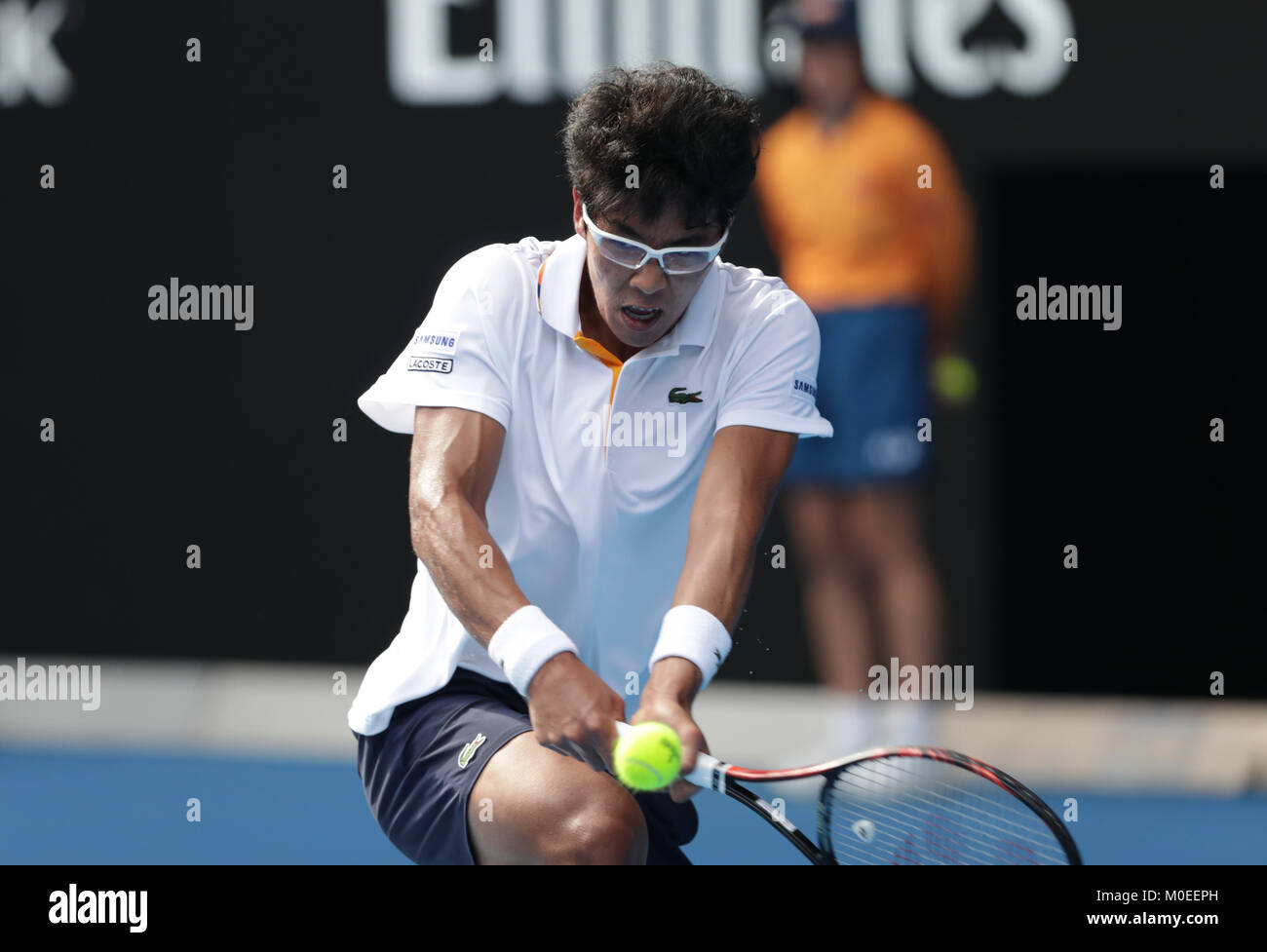 Australien. 20 Jan, 2018. Koreanische tennis player Hyeon Chung ist in Aktion während seiner 3. Runde der Australian Open vs deutsche Tennisspieler Alexander Zverev am 20 Jan, in Mebourne, Australien 2018. (Foto von YAN LERVAL/LBA) Quelle: Lba Co.Ltd./Alamy leben Nachrichten Stockfoto