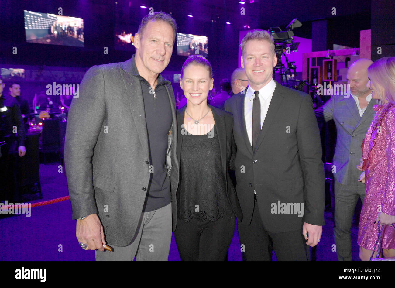 Arnold Schwarzenegger And Ralf Moeller Fotos Und Bildmaterial In Arnold Schwarzenegger And Ralf Moeller Fotos Und Bildmaterial In