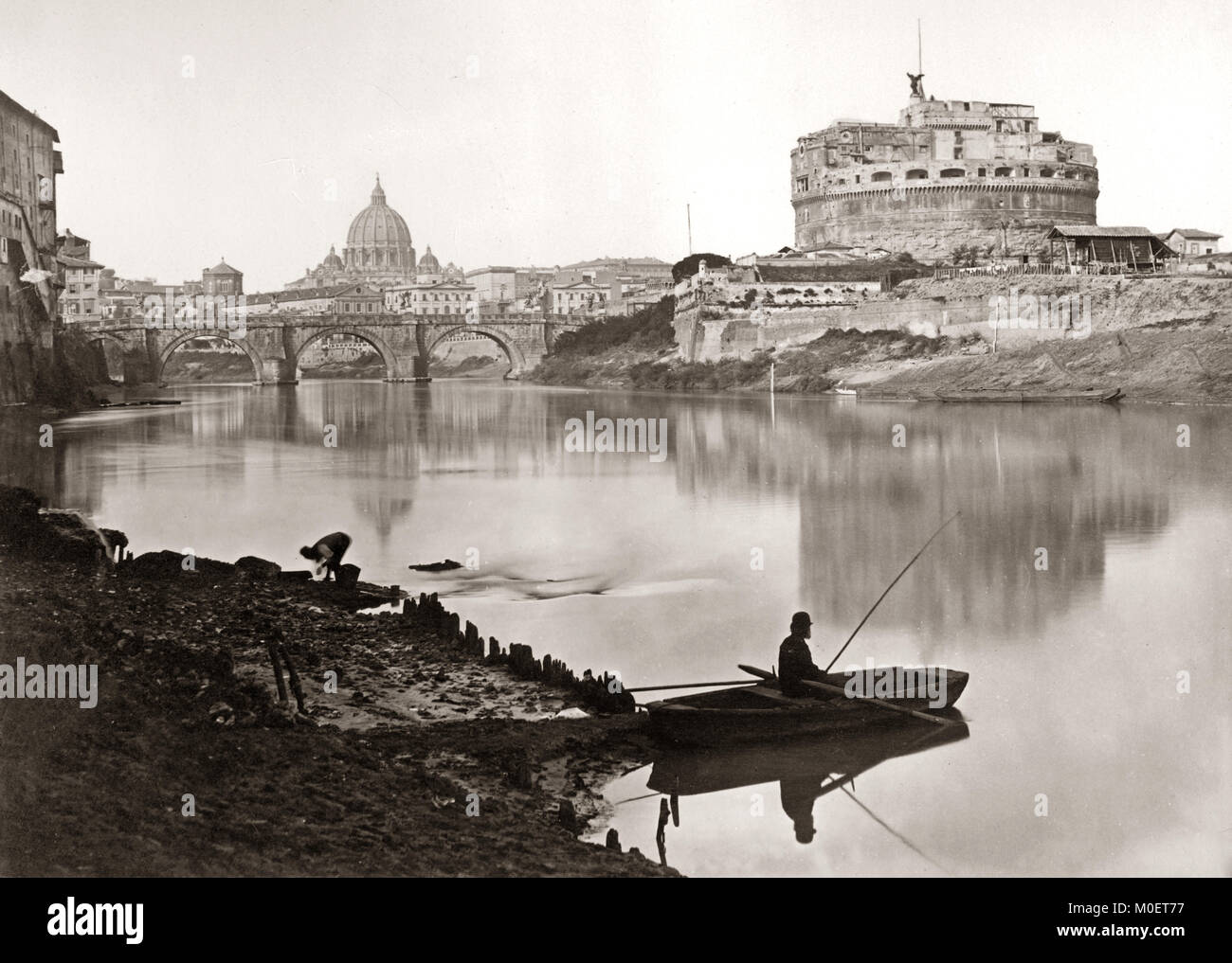 Fischer auf dem Tiber, Rom, bei St. Peter und St. Angelo's Castle, Italien c 1870 Stockfoto