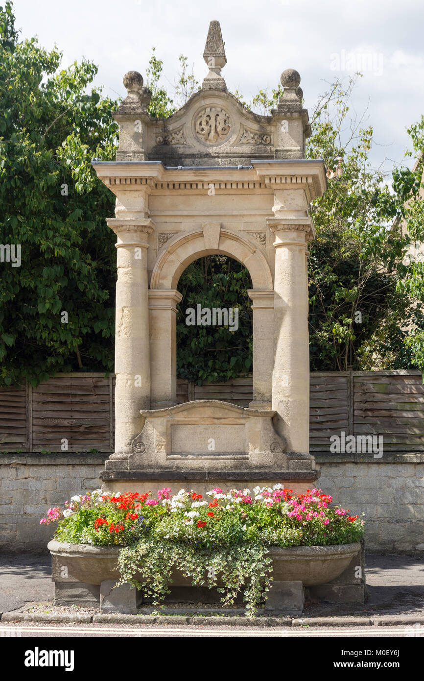 Mayo Memorial Fountain und trinken Trog, High Street, Corsham, Wiltshire, England, Vereinigtes Königreich Stockfoto