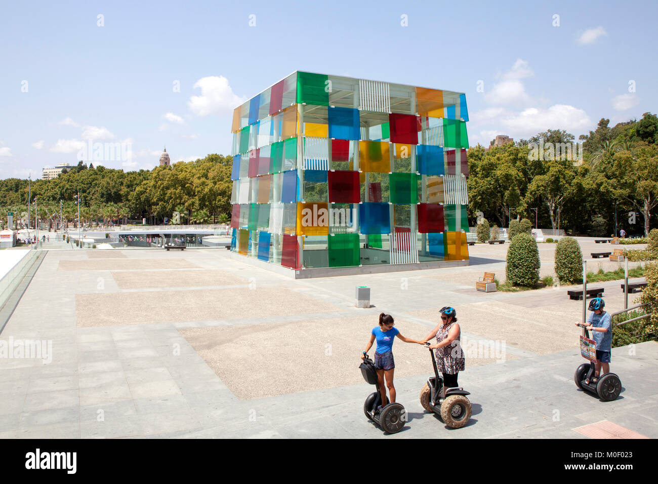 Das Centre Pompidou Malaga, Museum für Moderne Kunst im Centre Pompidou in Malaga, Andalusien, Spanien Muelle Uno Stockfoto
