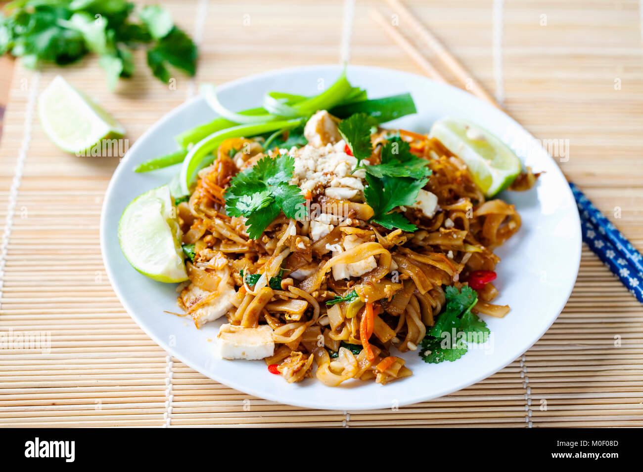 Vegetarische Pad Thai mit Tofu Stockfoto