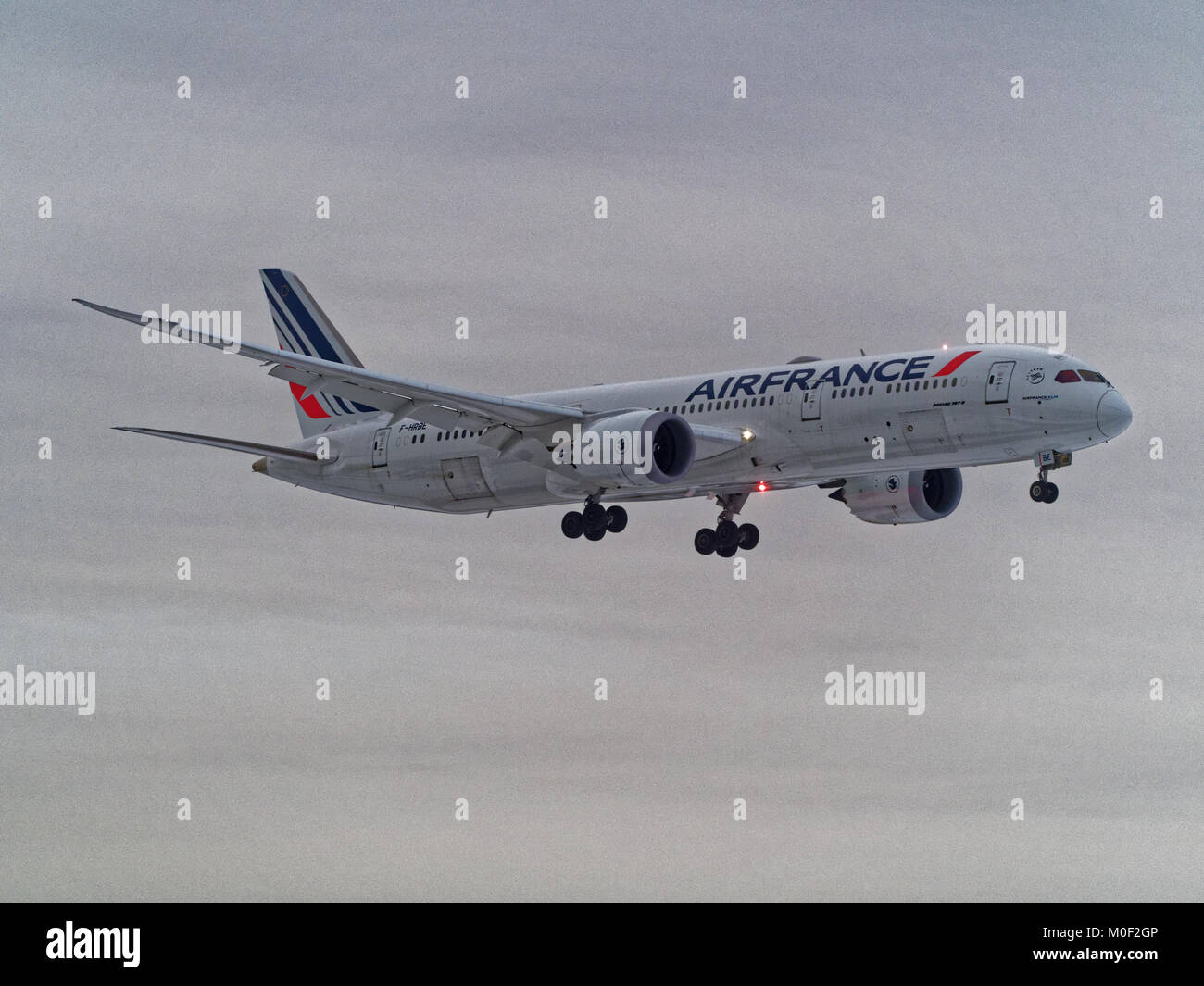 Air France Boeing 787-9 Dreamliner nähern YUL Flughafen Dorval, Quebec, Kanada Stockfoto