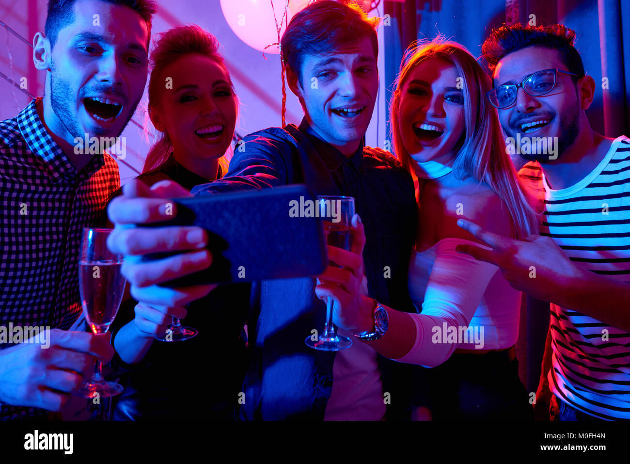 Die selfie bei Party Stockfoto