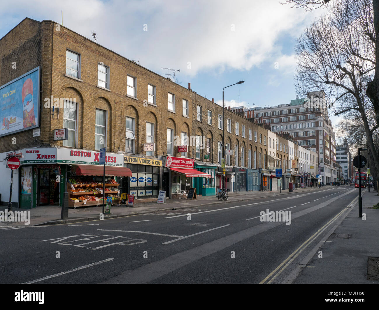 Eversholt Street, nahe zur U-Bahnstation Euston im Londoner Stadtteil Camden Stockfoto
