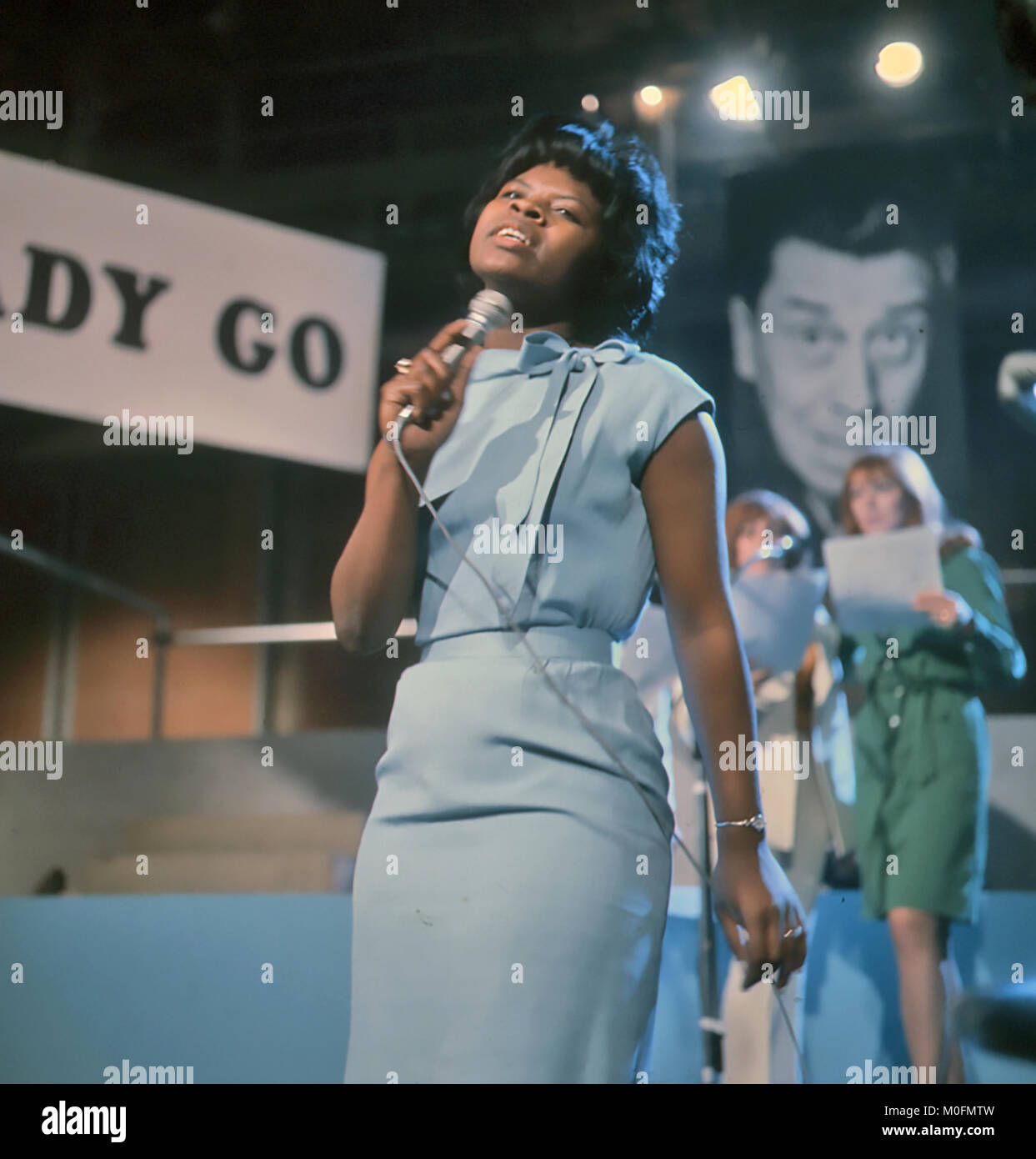 CARLA THOMAS amerikanische Sänger auf die Plätze fertig, gehen über 1966. Foto: Tony Gale Stockfoto