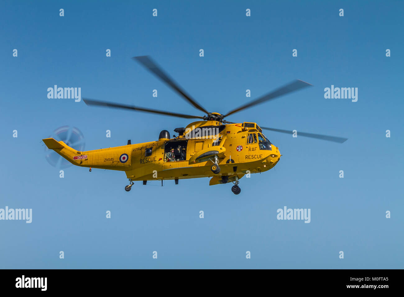 Westland Sea King HAR.3 Eine fliegende am 27. Mai 2012 in Duxford, Cambridgeshire, Großbritannien Stockfoto